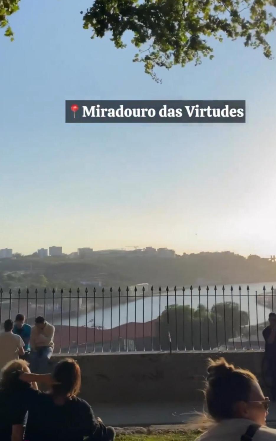 Amazing Studio Douro River Views Porto Luaran gambar