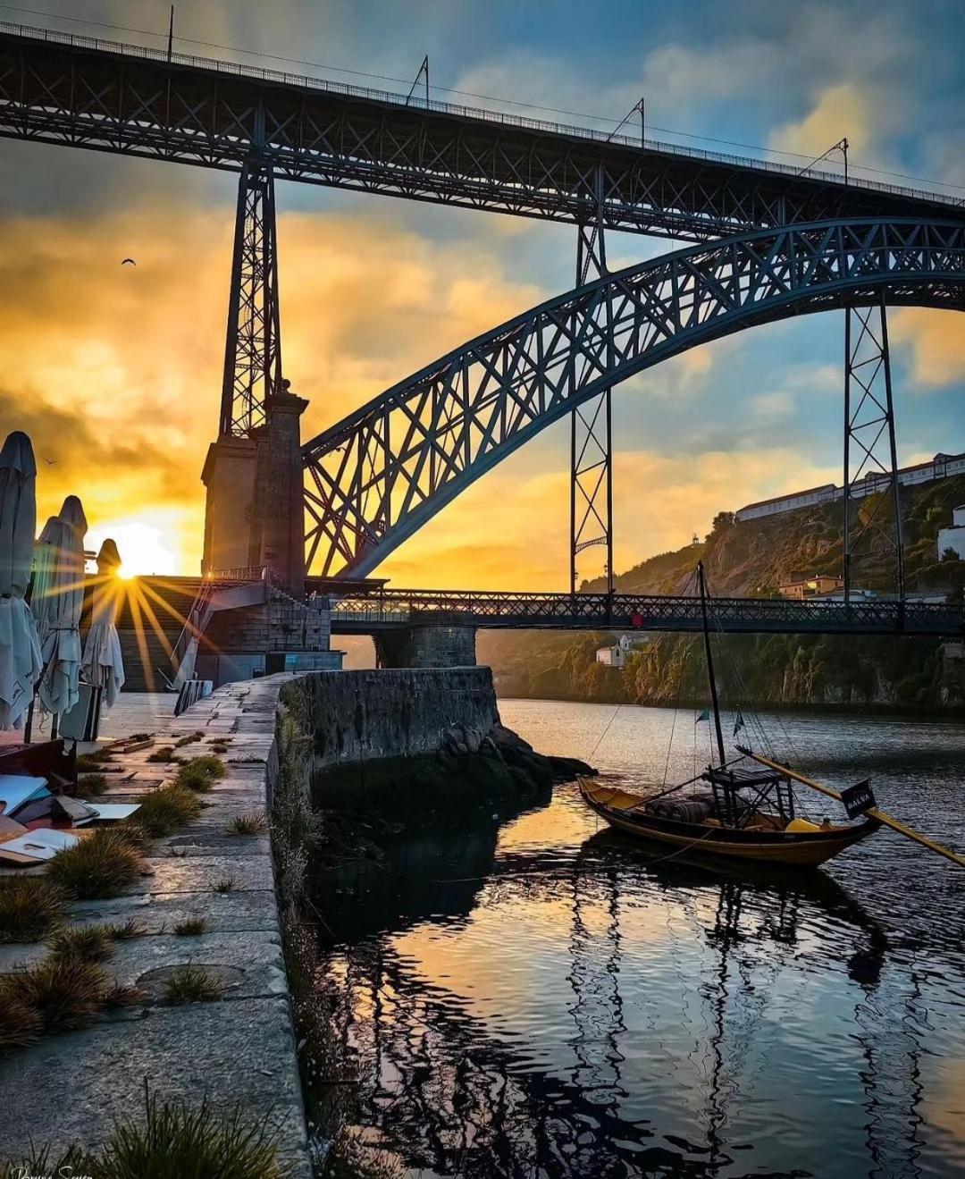 Amazing Studio Douro River Views Porto Luaran gambar