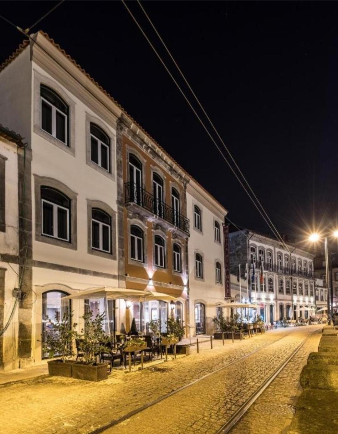 Amazing Studio Douro River Views Porto Luaran gambar
